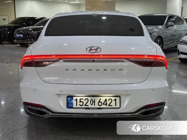 Hyundai The New Grandeur IG Hybrid id 3577011 из Кореи 14