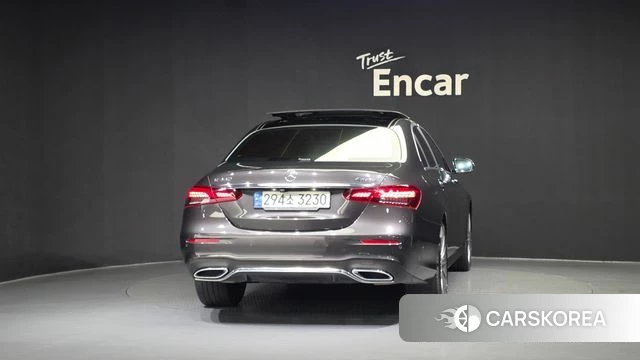 Mercedes-Benz E-Class W213 id 4350406 из Кореи 26