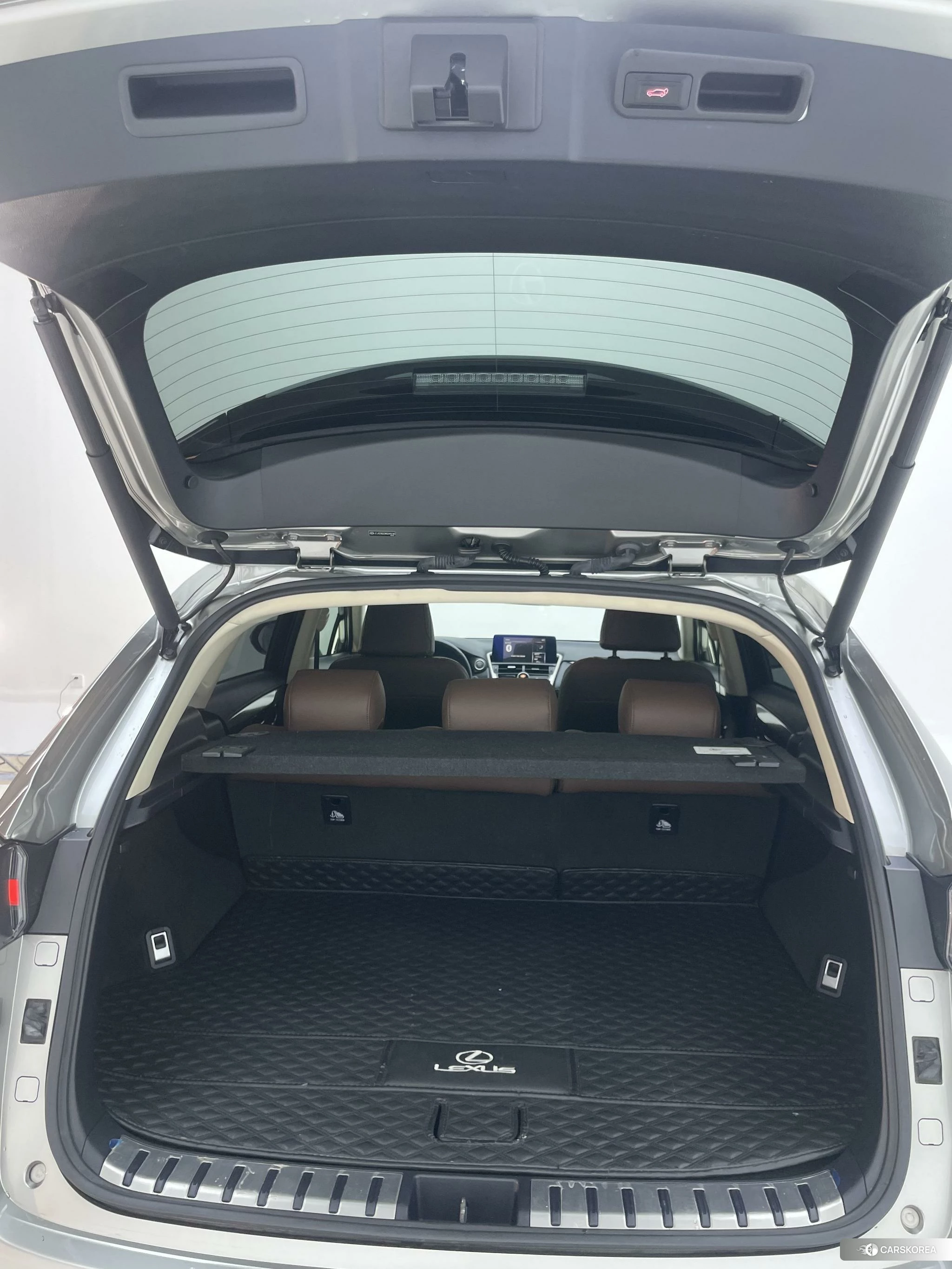 Lexus NX id 4515211 из Китая 25