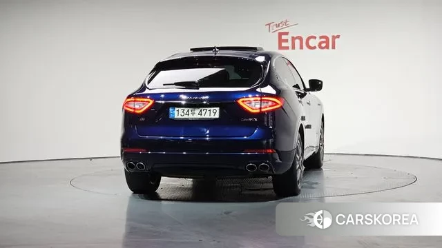 Maserati Levante id 2895966 из Кореи 14