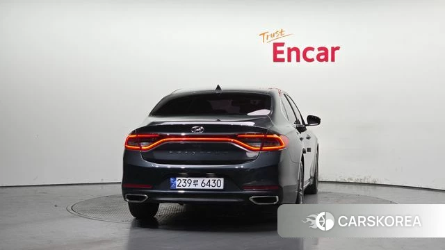 Hyundai Grandeur IG id 4620300 из Кореи 14