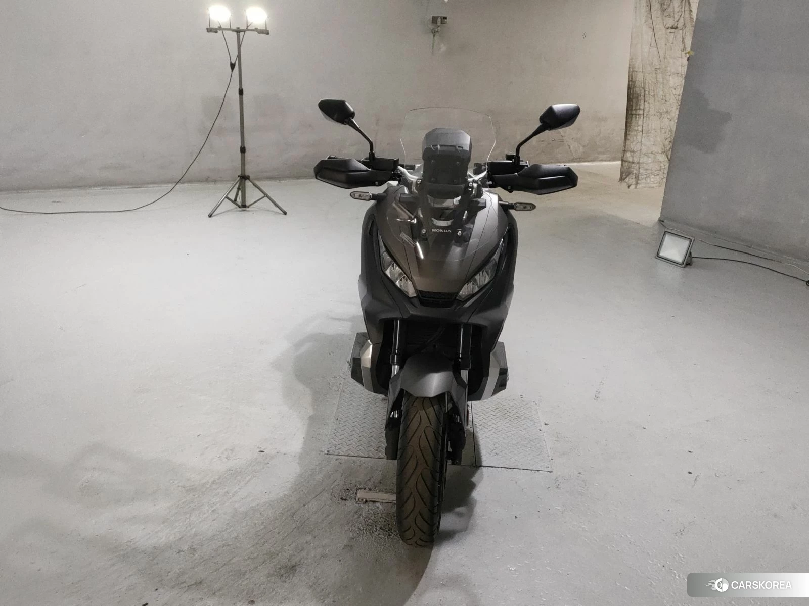 Проданный Honda X-ADV 750 id 4206096 из Японии, фото 4