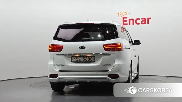 Kia The New Carnival id 3033984 из Кореи 14