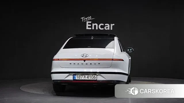 Hyundai Grandeur Hybrid (GN7) id 2915118 из Кореи 14