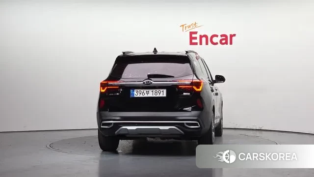 Kia Seltos id 3428536 из Кореи 14