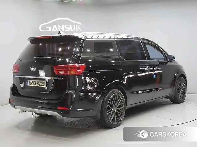 Kia The New Carnival id 3303019 из Кореи 14