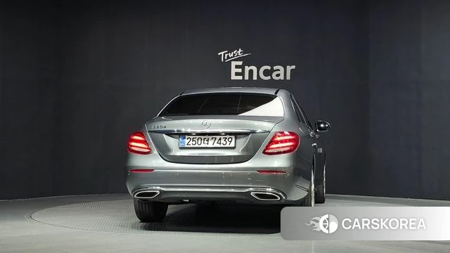 Mercedes-Benz E-Class W213 id 4722642 из Кореи 27
