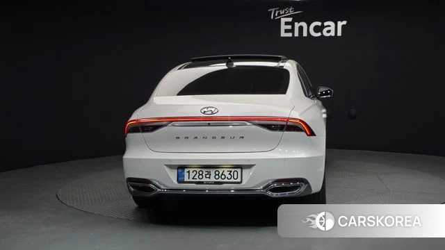 Hyundai The New Grandeur IG id 3935492 из Кореи 14