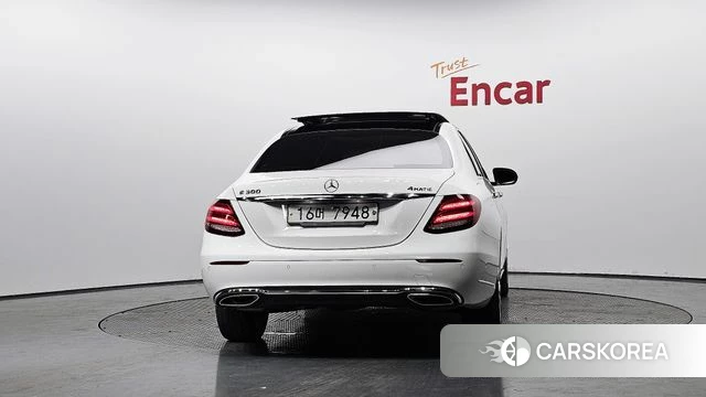 Mercedes-Benz E-Class W213 id 3813976 из Кореи 14