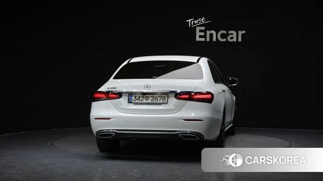 Mercedes-Benz E-Class W213 id 4196119 из Кореи 24