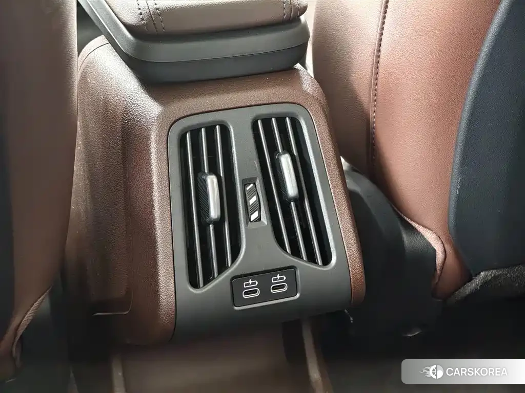 BMW iX1 id 4570590 из Китая 11