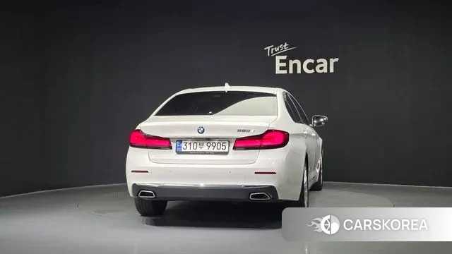 BMW 5 Series (G30) id 3115364 из Кореи 14