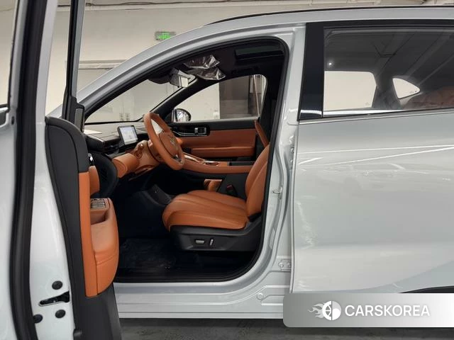 Wuling Automobile Wuling Xingguang S PHEV 2026 Серебристо-серый из Китая, фото 5