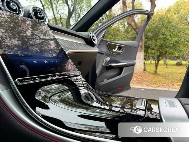 Mercedes-Benz Class C id 3882363 из Китая 10
