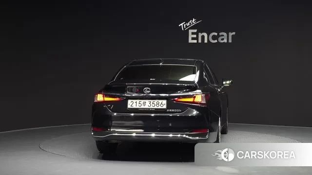 Lexus ES300h 7th generation id 3751868 из Кореи 14