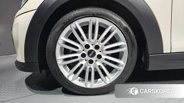 Mini Cooper id 4917702 из Кореи 28