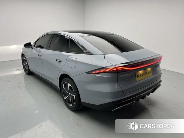 Geely Galaxy Galaxy L6 id 4213900 из Китая 14