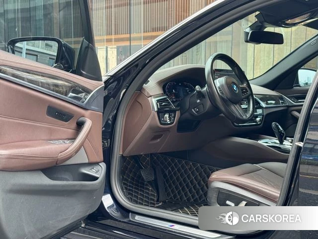 BMW 5 series 2022 Черный из Китая, фото 6
