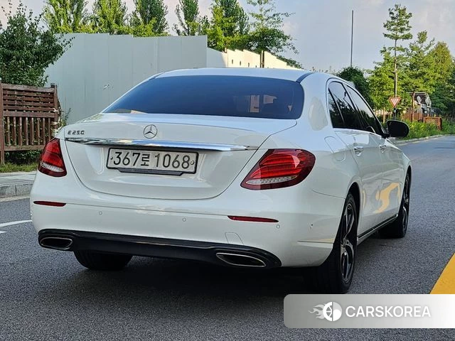 Mercedes-Benz E-Class W213 id 4732443 из Кореи 14