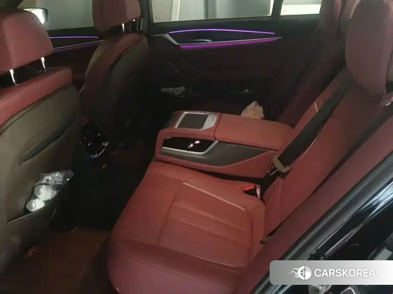 BMW 5 series 2023 Черный из Китая, фото 4