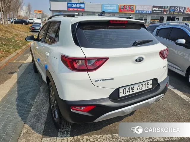 Kia Stonic id 3778965 из Кореи 14