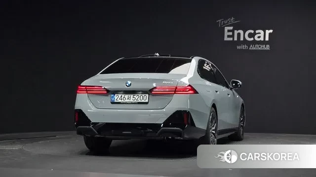 BMW 5 Series (G60) id 3431285 из Кореи 14