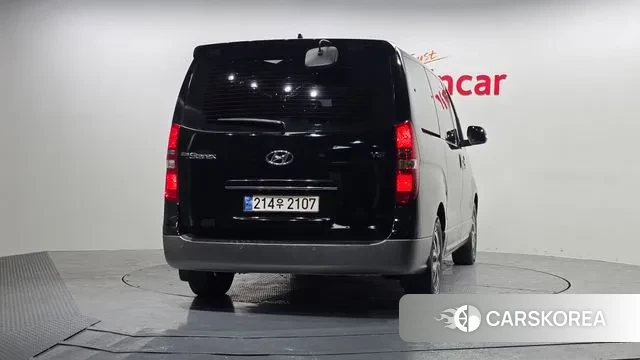 Hyundai The New Grand Starex id 3714149 из Кореи 14