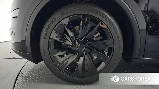 Tesla Model Y id 4622855 из Кореи 29