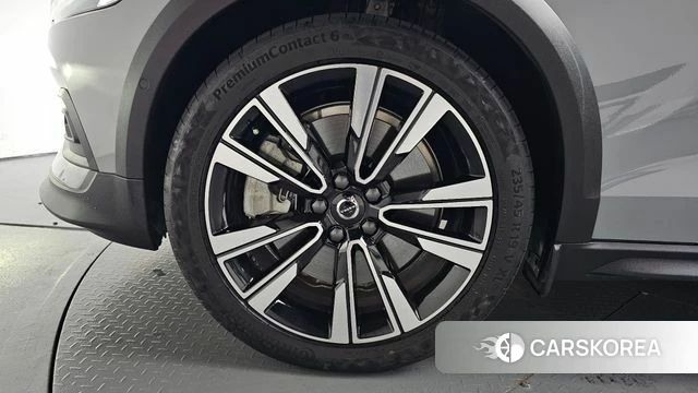 Volvo V60 Cross-Country 2nd Generation id 4381400 из Кореи 31