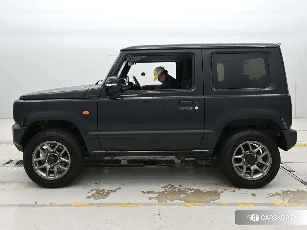 Suzuki Jimny 2025 из Японии, фото 4
