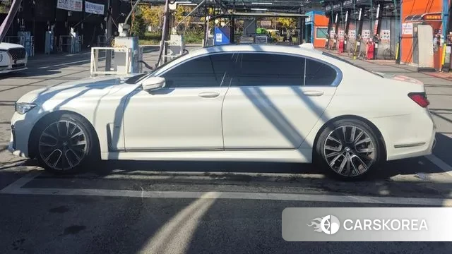 BMW 7 Series (G11) 2021 Белый из Кореи, фото 5