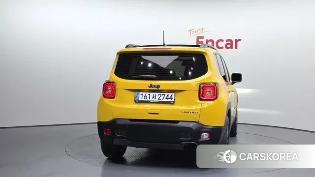 Jeep Renegade id 2930096 из Кореи 14