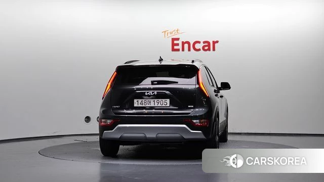 Kia Di Ol Nu Niro id 4899010 из Кореи 24