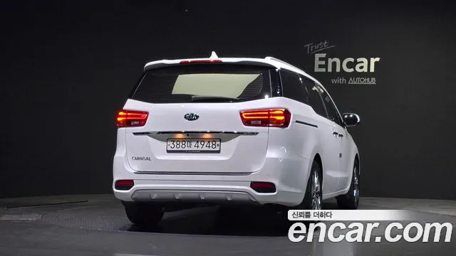 Kia The New Carnival id 2704730 из Кореи 14