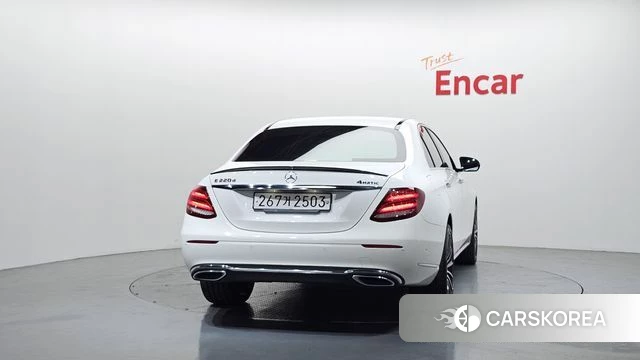 Mercedes-Benz E-Class W213 id 3893384 из Кореи 14