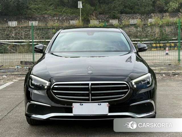 Mercedes-Benz E-class 2023 Черный из Китая, фото 6