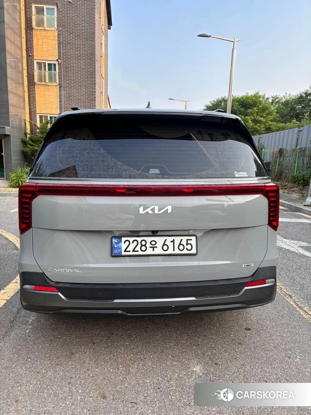 Kia The New Carnival 4th Generation 2024 Серебряный из Кореи, фото 5