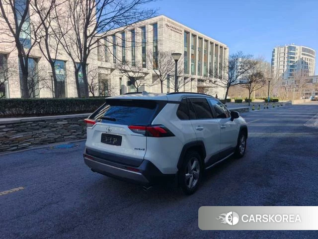Toyota RAV4 Rongfang 2021 Белый из Китая, фото 4