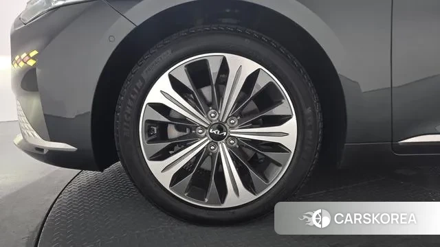 Kia K8 Hybrid id 3011111 из Кореи 14