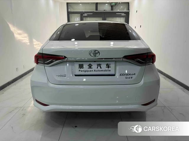 Toyota Corolla id 3889792 из Китая 11