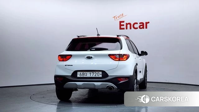 Kia Stonic id 3917512 из Кореи 14