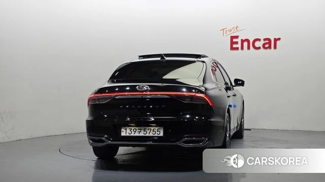 Hyundai The New Grandeur IG id 4517990 из Кореи 14
