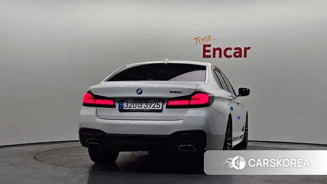 BMW 5 Series (G30) id 3472896 из Кореи 14