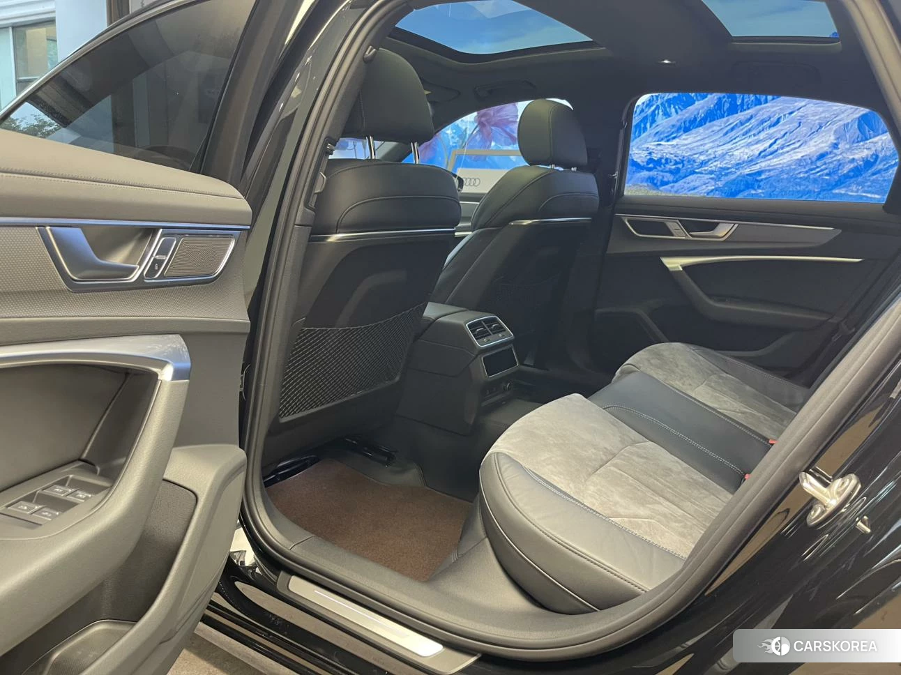 Audi A6L id 4492919 из Китая 10