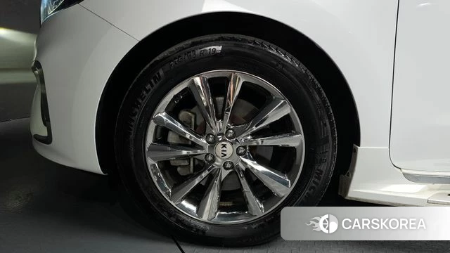Kia The New Carnival id 4331514 из Кореи 28