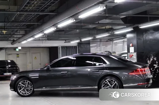 Genesis G90 (RS4) id 3757452 из Кореи 14