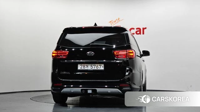 Kia The New Carnival id 3966483 из Кореи 14