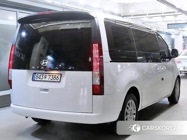 Hyundai Staria id 3940238 из Кореи 14