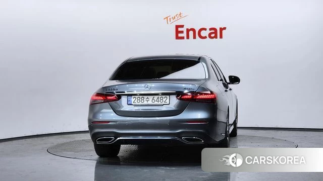 Mercedes-Benz E-Class W213 id 4572356 из Кореи 30