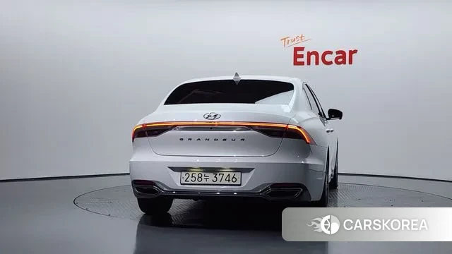 Hyundai The New Grandeur IG id 3551330 из Кореи 14